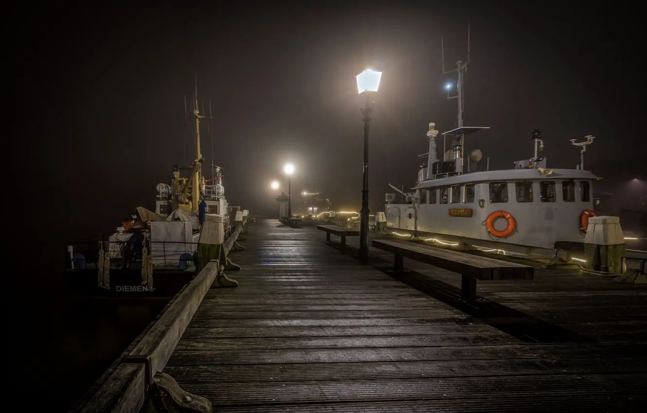 Photo wallpaper night, lights, ship, pier, Netherlands, Horn