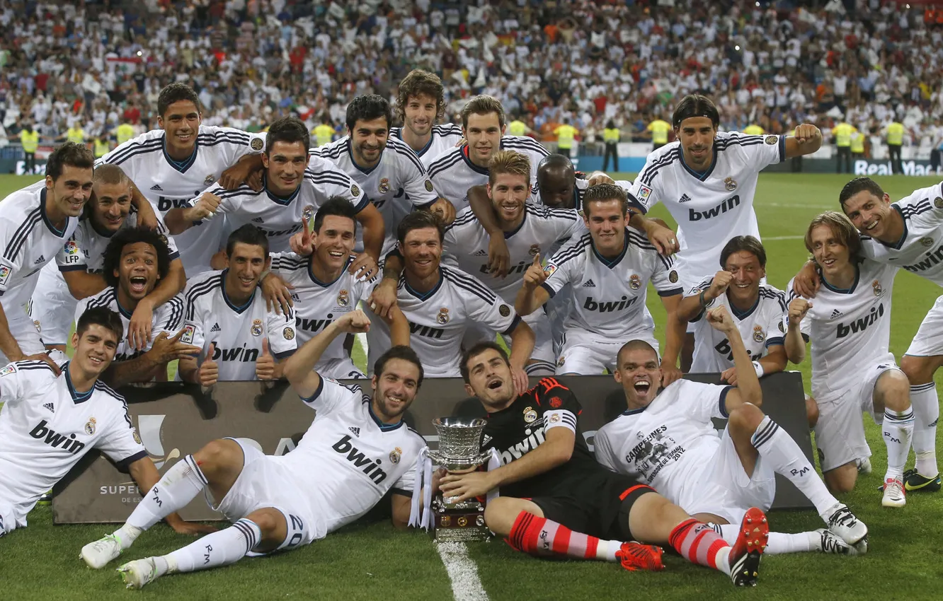 Photo wallpaper Sport, Football, Football, Real Madrid, Real Madrid, Sport, Soccer