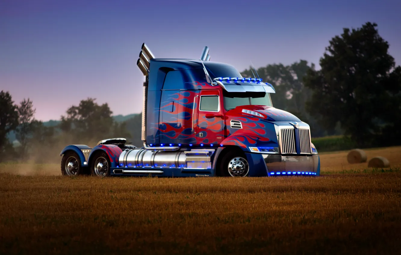 Photo wallpaper Optimus Prime, Optimus Prime, Transformers: The Last Knight