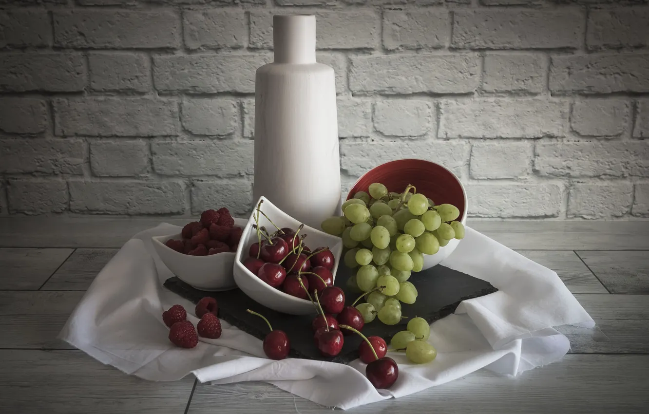 Photo wallpaper berries, grapes, vase, still life