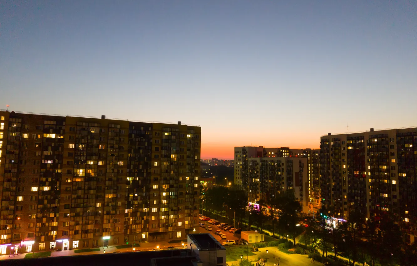 Photo wallpaper the sky, the city, people, building, home, Moscow, Russia, architecture