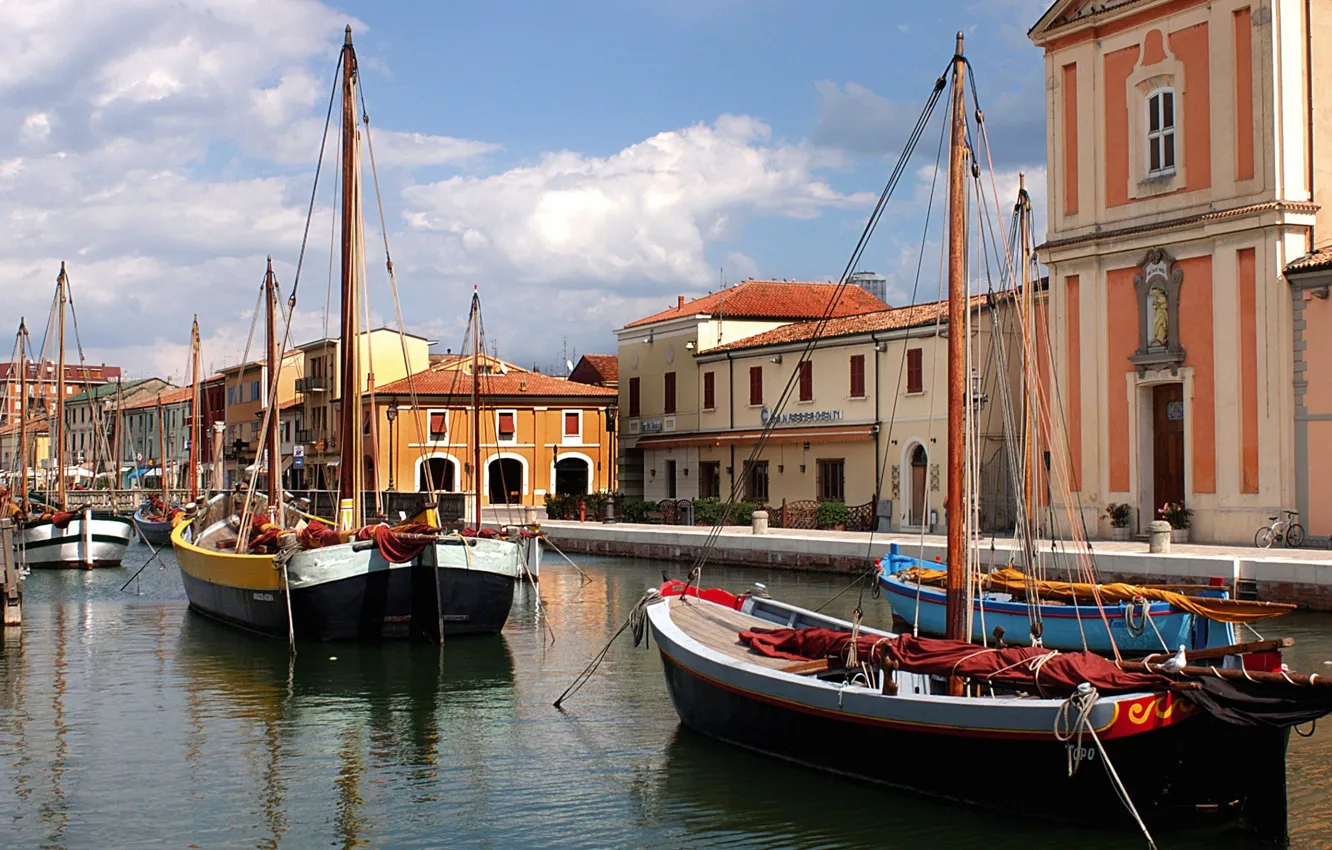Photo wallpaper the city, boat, ship, Italy, channel, promenade, Emilia-Romagna, Cesenatico