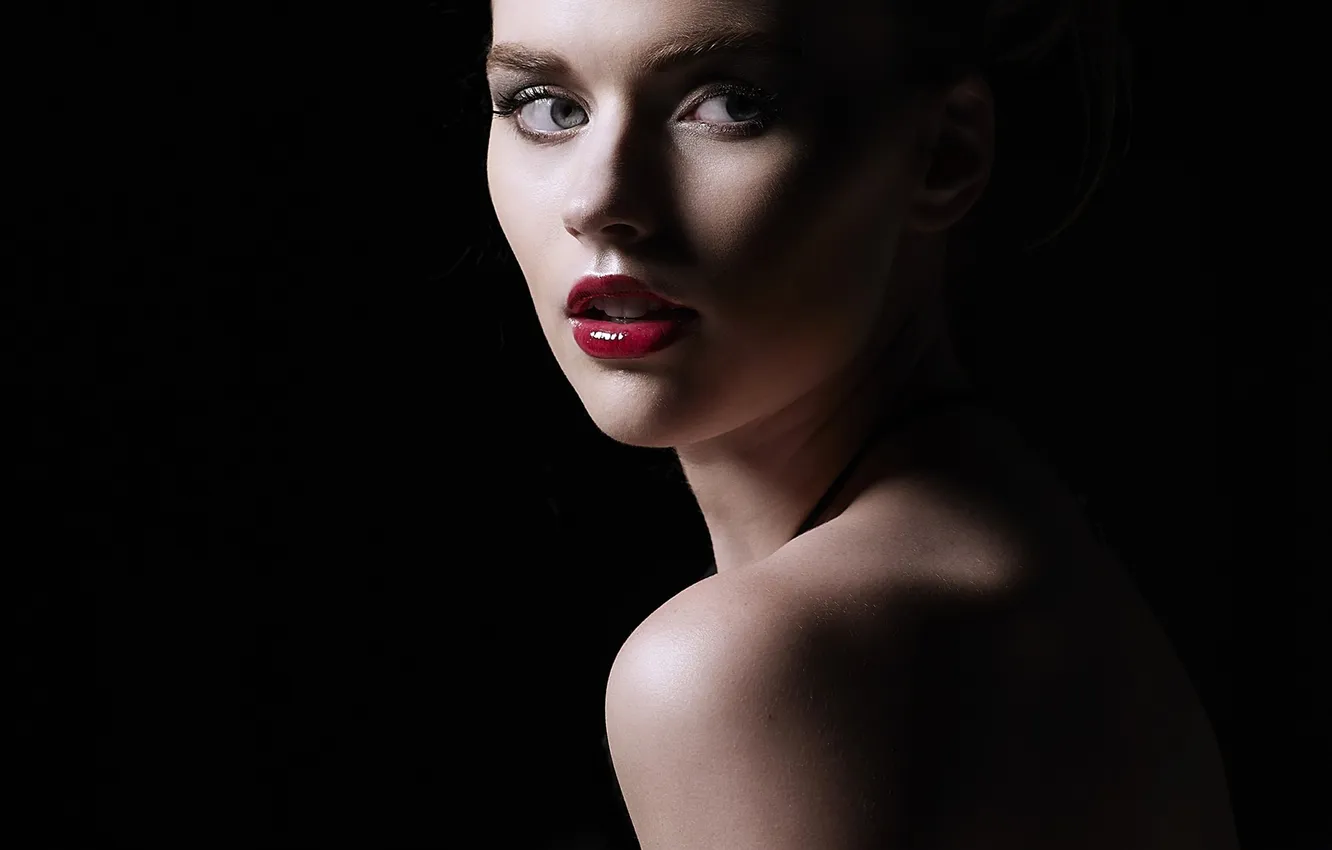 Photo wallpaper look, face, lipstick, lips, shoulders
