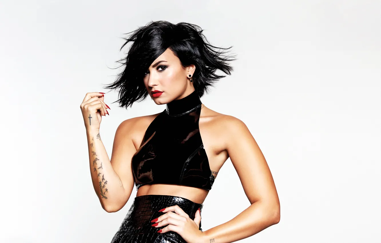 Photo wallpaper look, piercing, singer, Demi Lovato