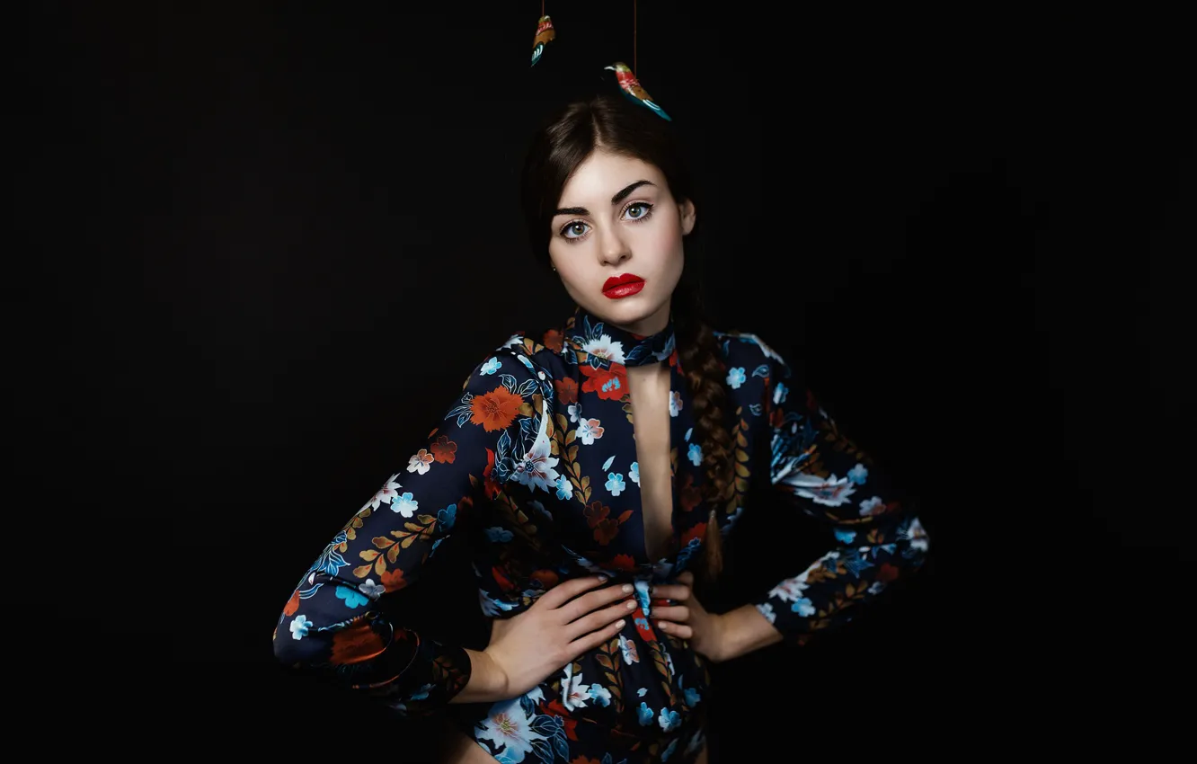 Photo wallpaper look, girl, face, hair, makeup, bird