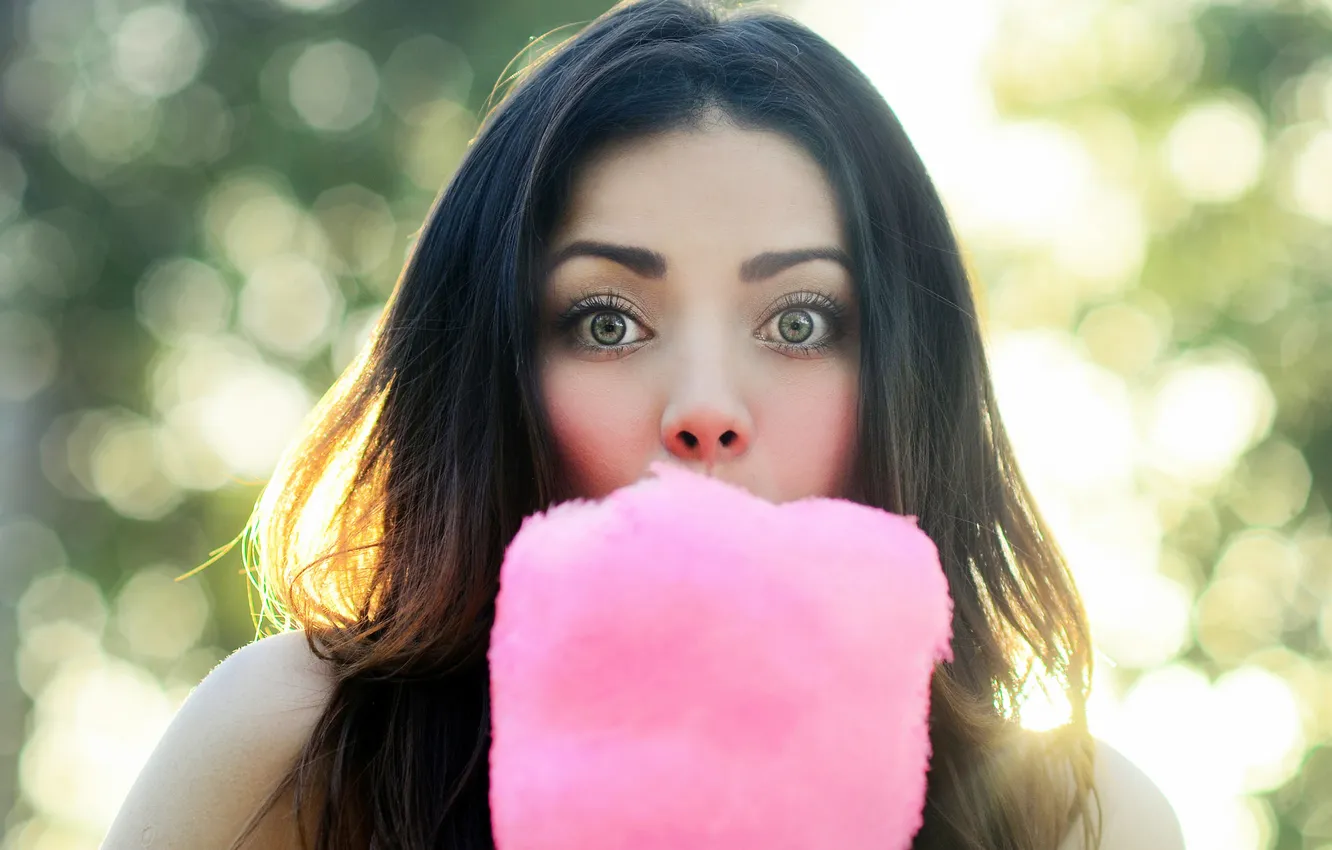 Photo wallpaper eyes, girl, face, yummy, cotton candy
