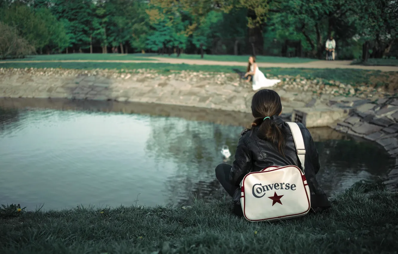 Photo wallpaper girl, Moscow, bag, Converse, Kolomenskoye