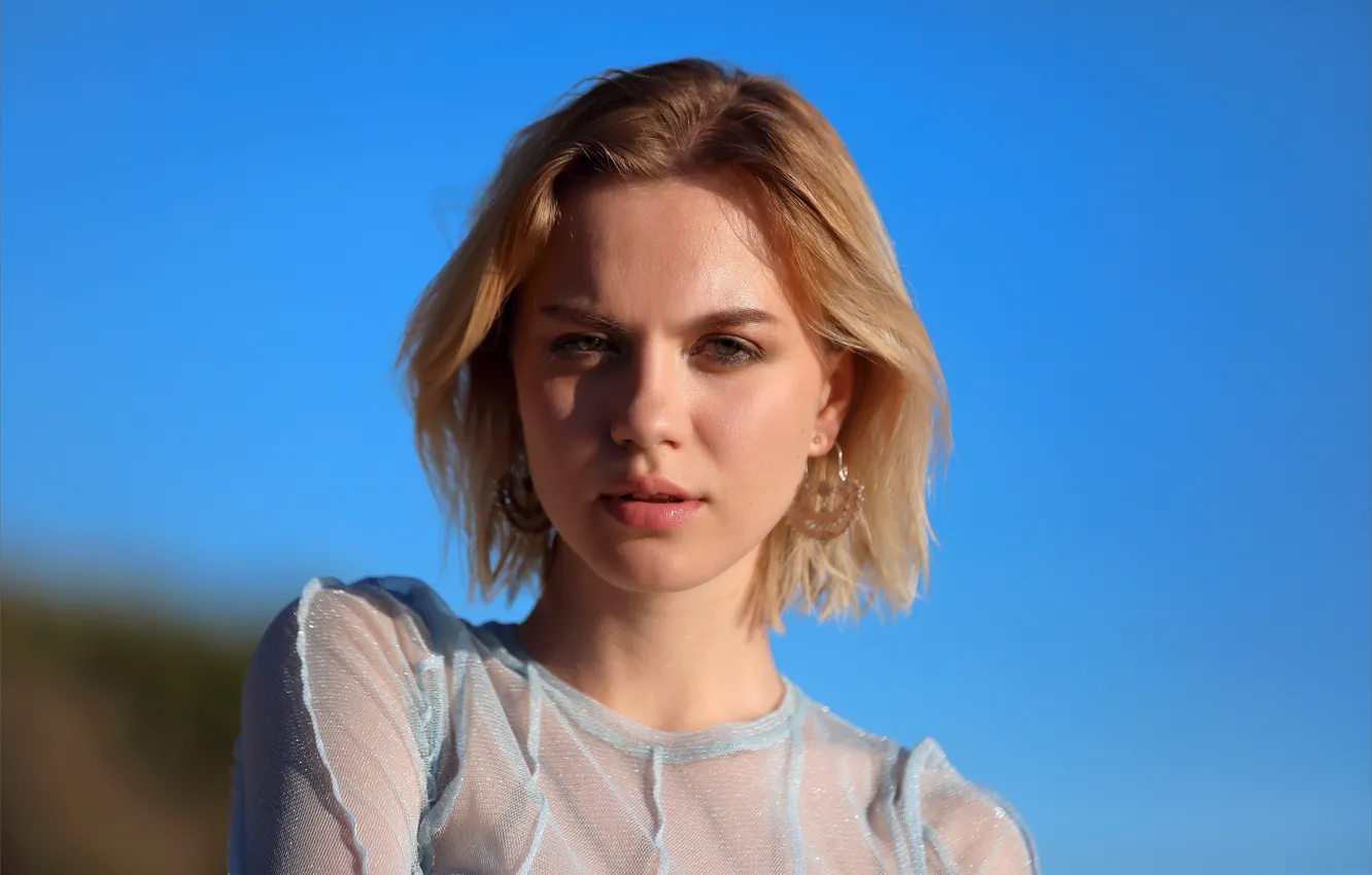 Photo wallpaper short hair, model, gorgeous, posing, closeup, hot babe, beautiful face, Photoshoot