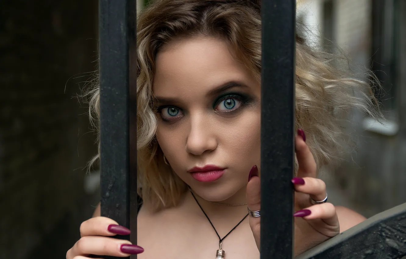 Photo wallpaper makeup, sponge, Lisa, Semagin Artem