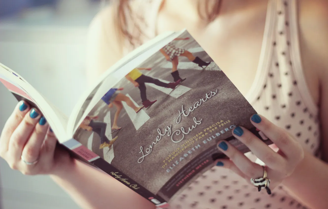 Photo wallpaper hands, book, Lonely Hearts Club