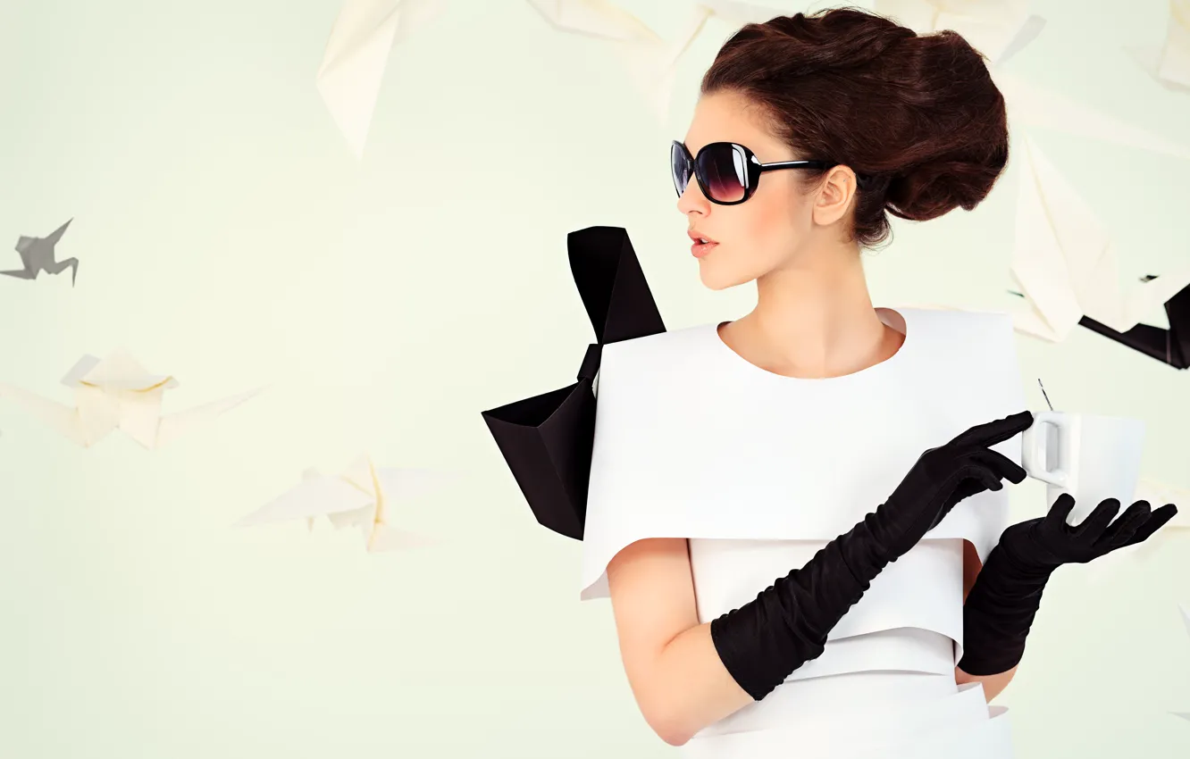 Photo wallpaper girl, brown hair, origami, sunglasses