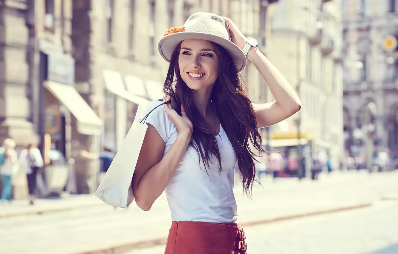 Photo wallpaper summer, look, girl, the city, pose, street, model, makeup