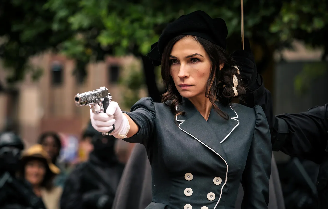 Photo wallpaper gun, woman, Famke Janssen, Famke Janssen, 2023, Boy Kills World