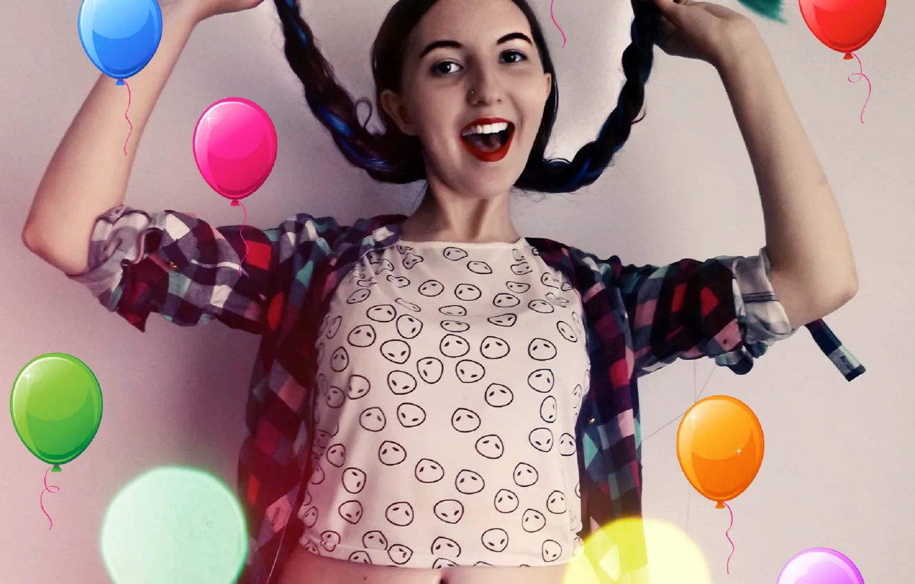 Photo wallpaper girl, smile, balloons, bokeh, red lips