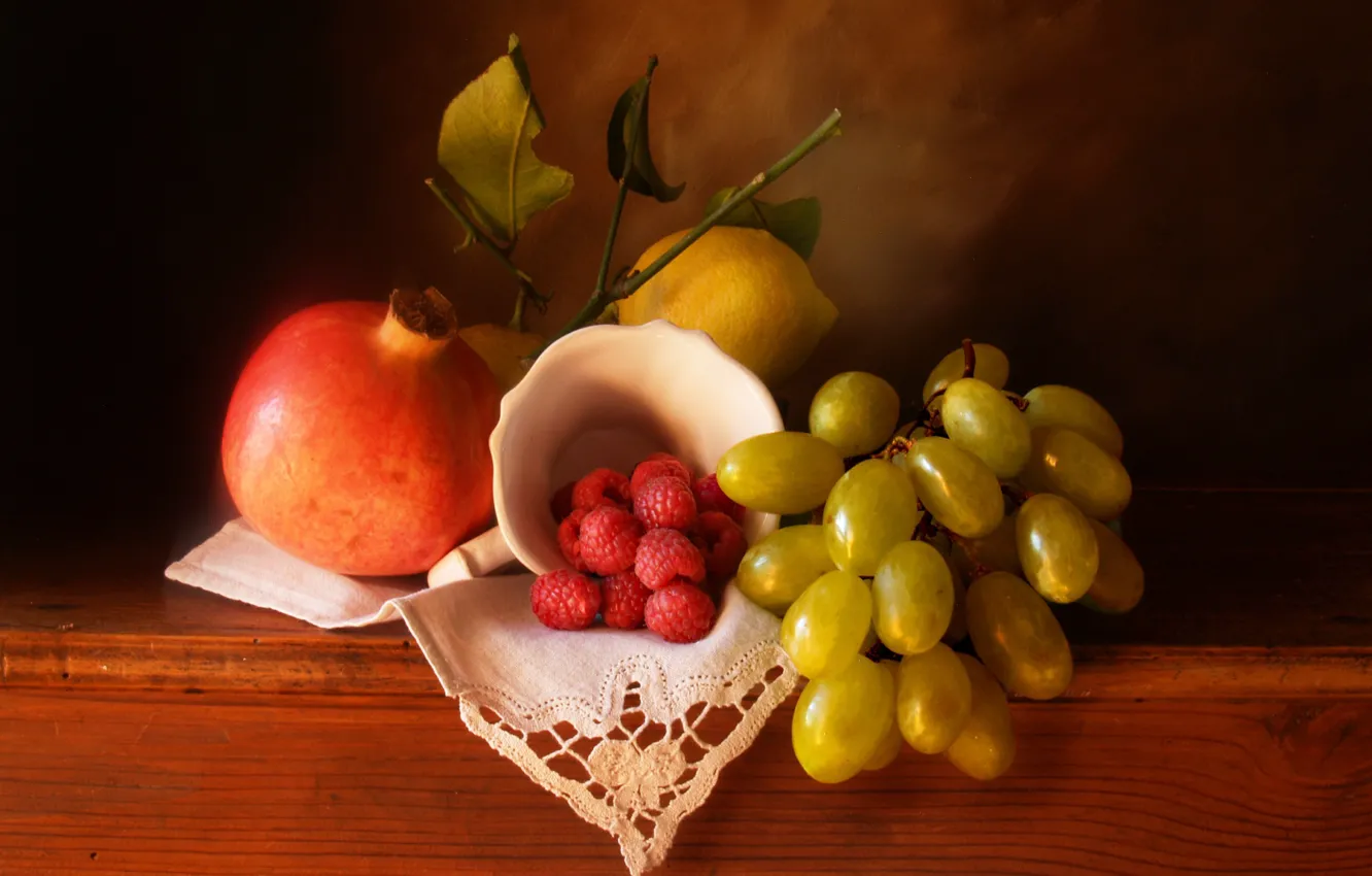 Photo wallpaper raspberry, grapes, garnet