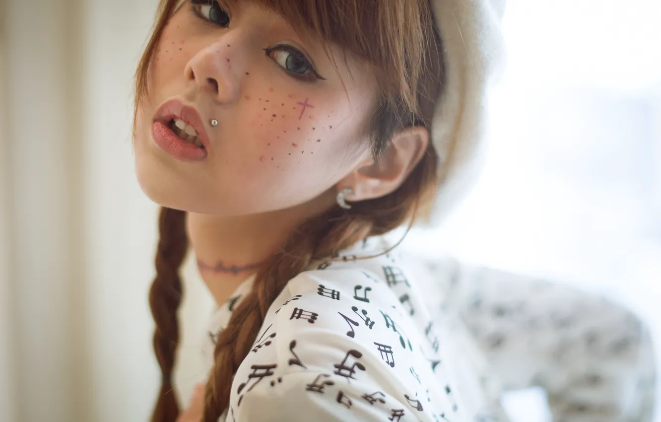 Photo wallpaper look, face, cutie