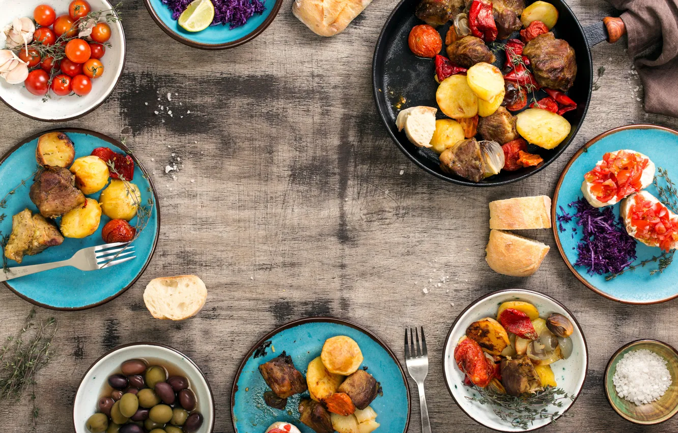 Photo wallpaper bread, meat, BBQ, vegetables, tomatoes, olives, wood, potatoes