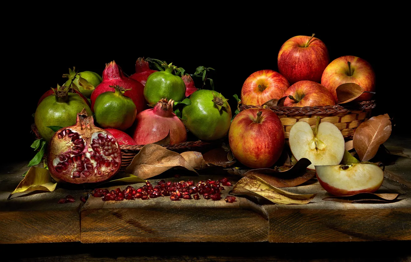 Photo wallpaper leaves, apples, Board, food, fruit, black background, still life, items