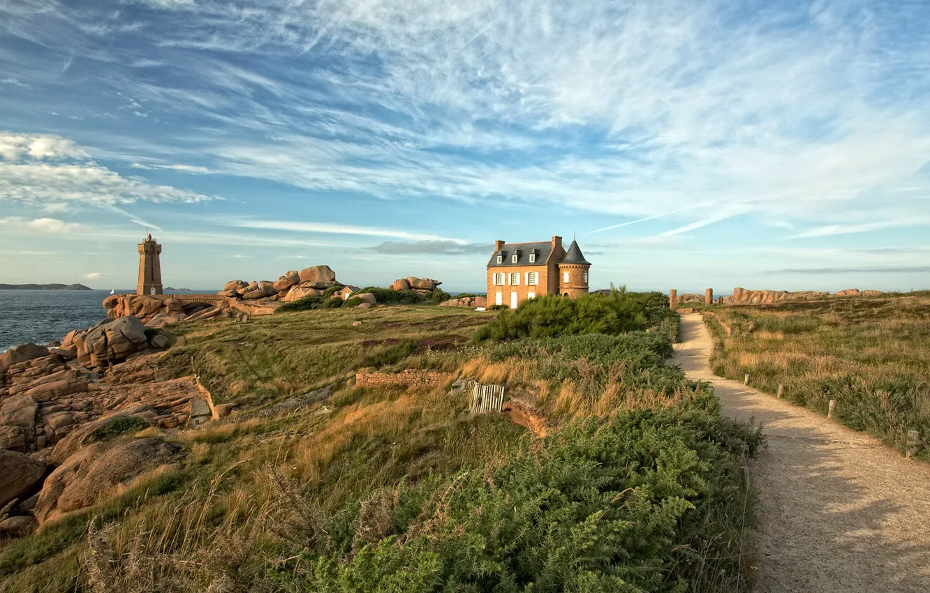 Photo wallpaper clouds, lighthouse, home, trail