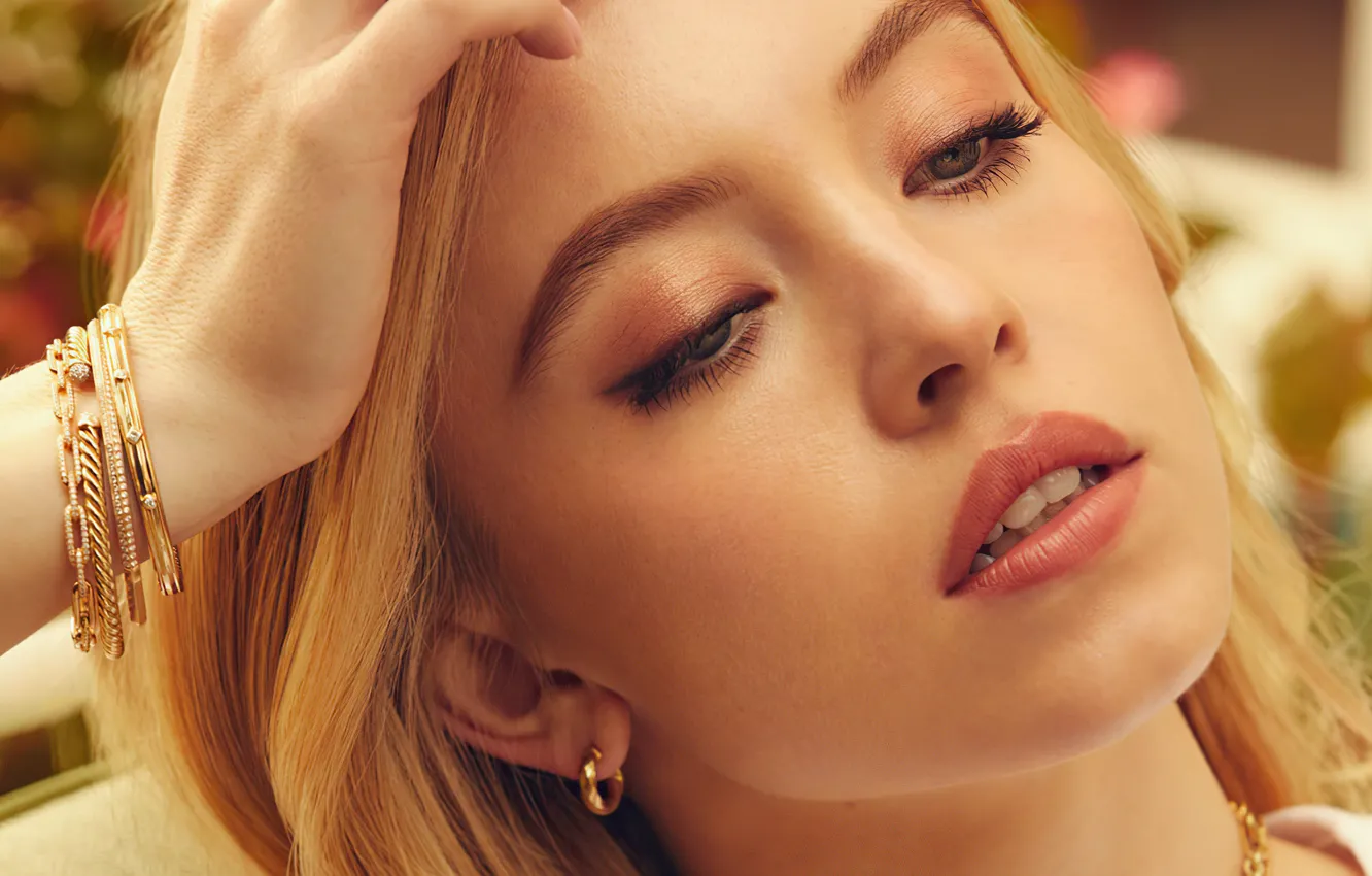 Photo wallpaper look, girl, decoration, face, model, lips, Sydney Sweeney