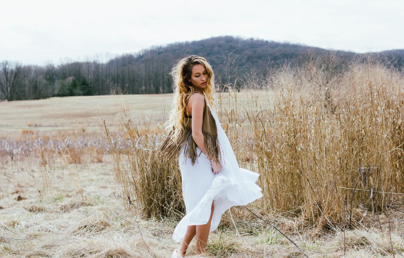 Photo wallpaper girl, pose, hair, spinning