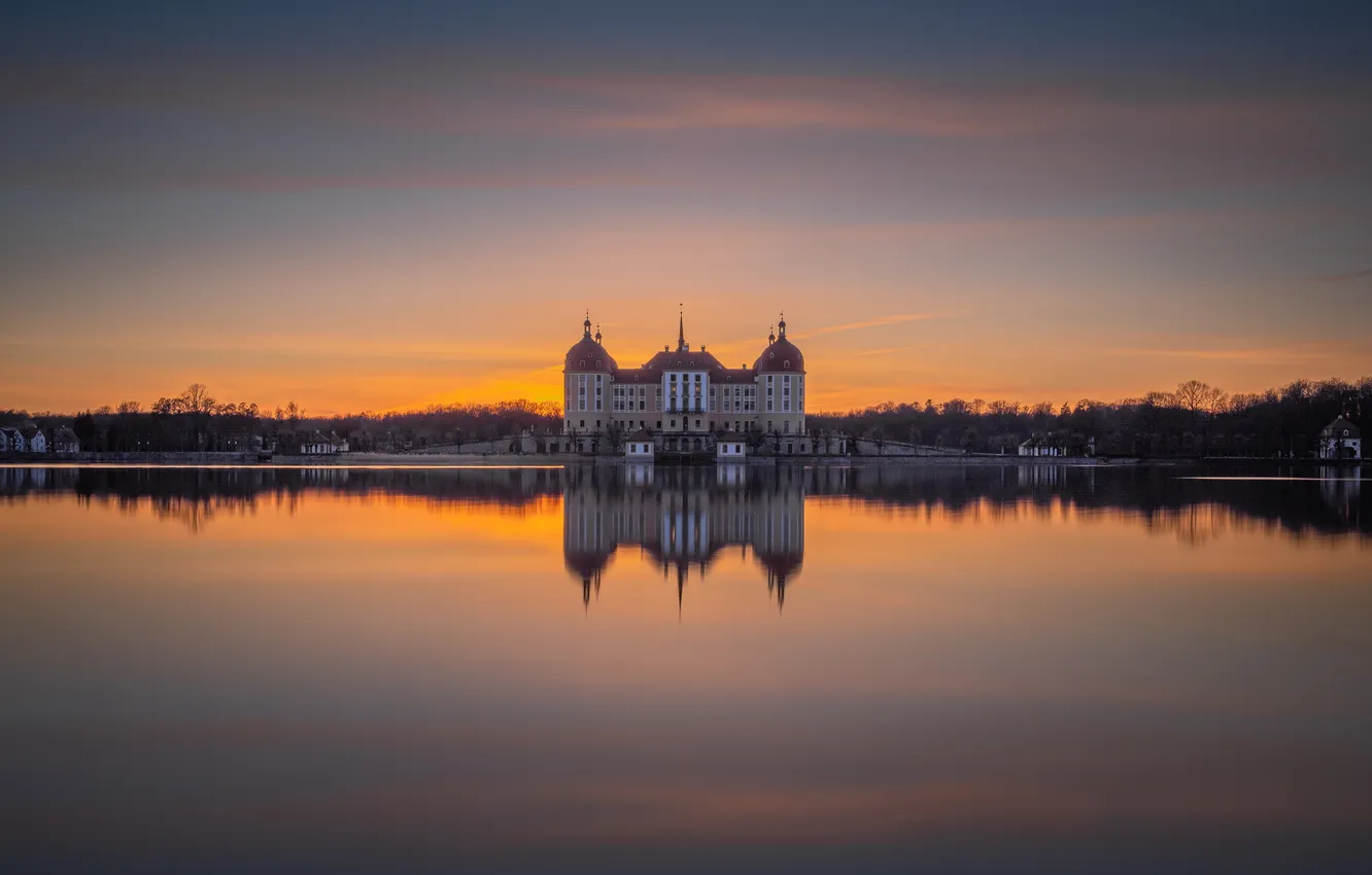 Photo wallpaper the sky, clouds, sunset, the city, reflection, castle, shore, dal
