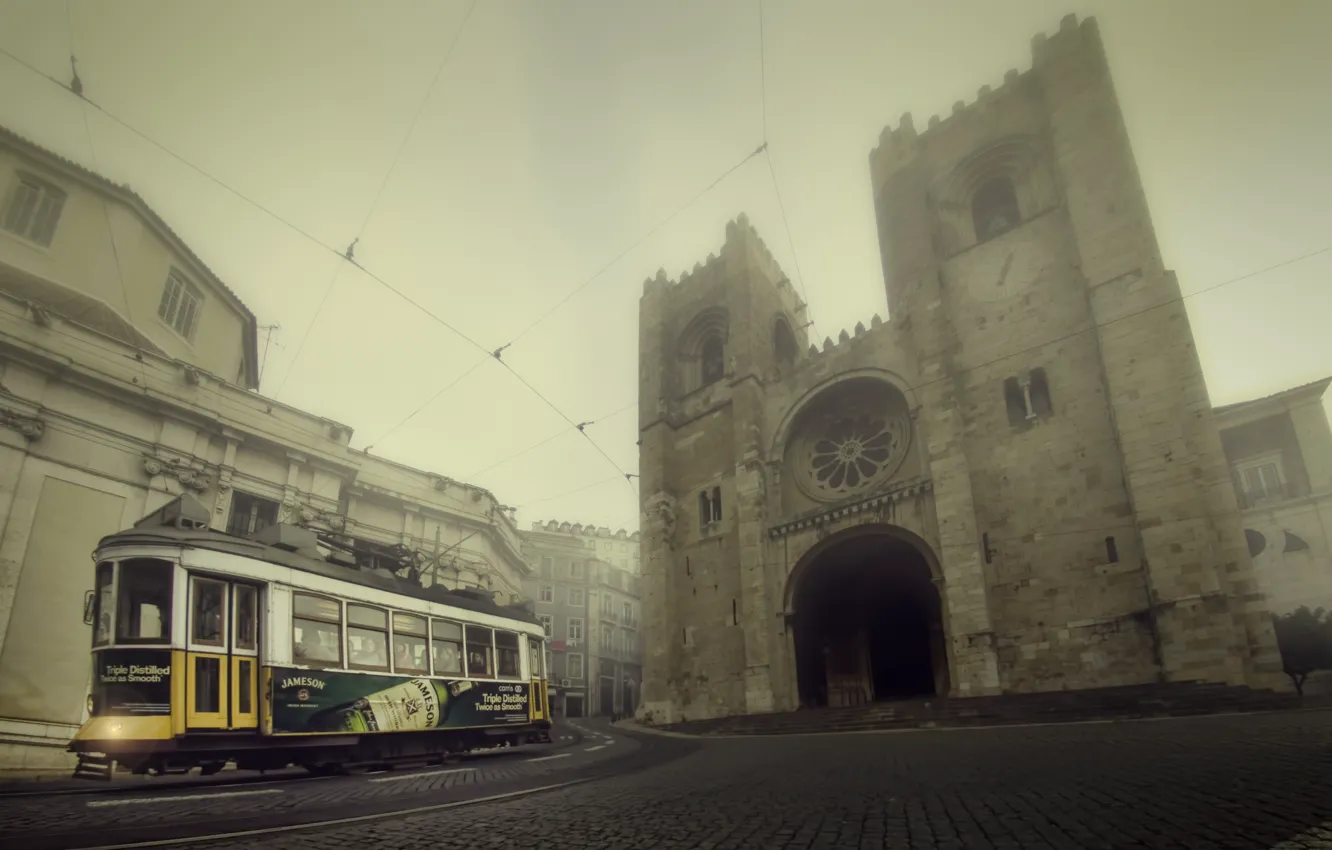 Photo wallpaper street, tram, Lisbon