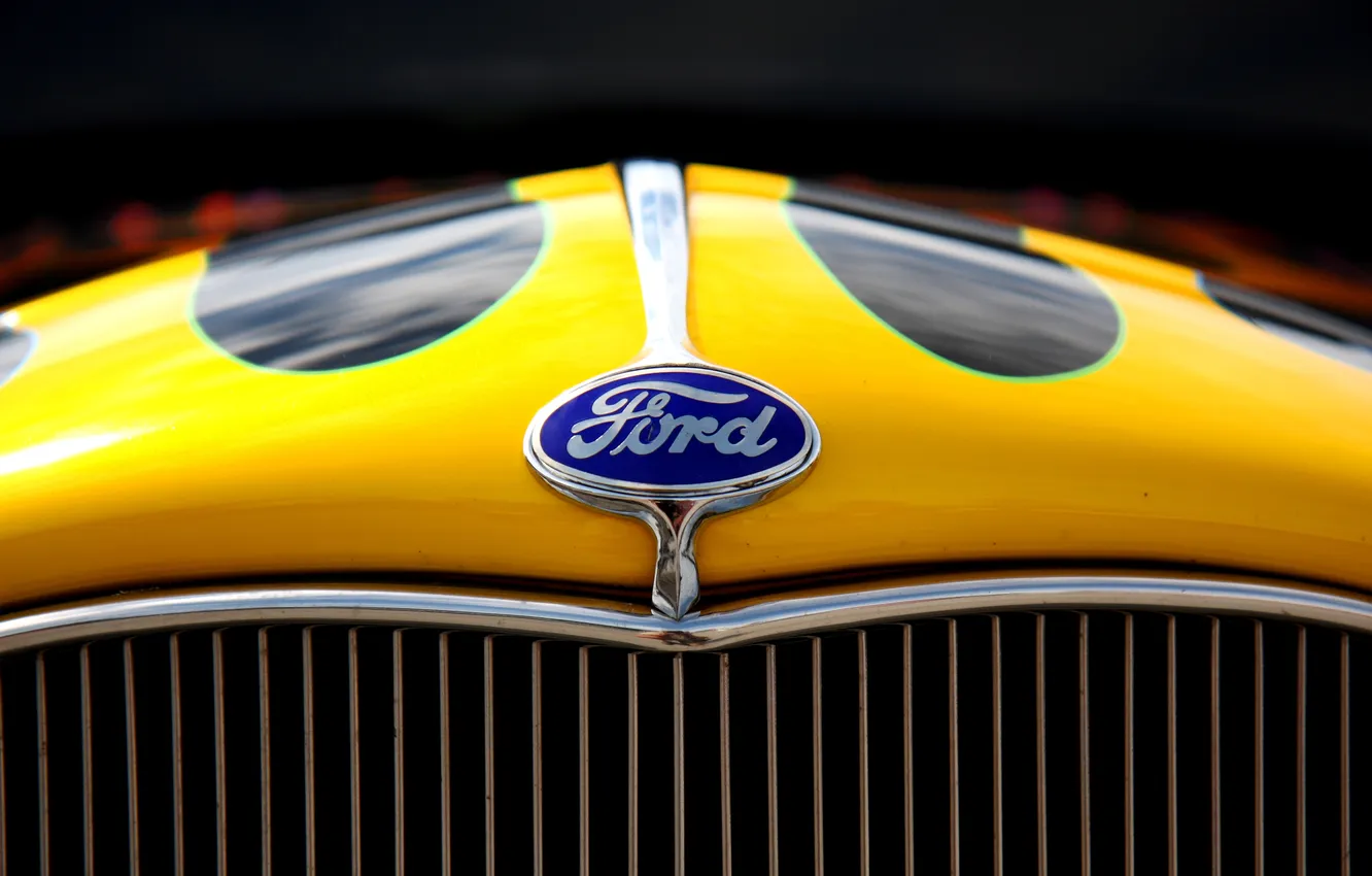 Photo wallpaper Ford, grille, The hood, emblem, even yellow