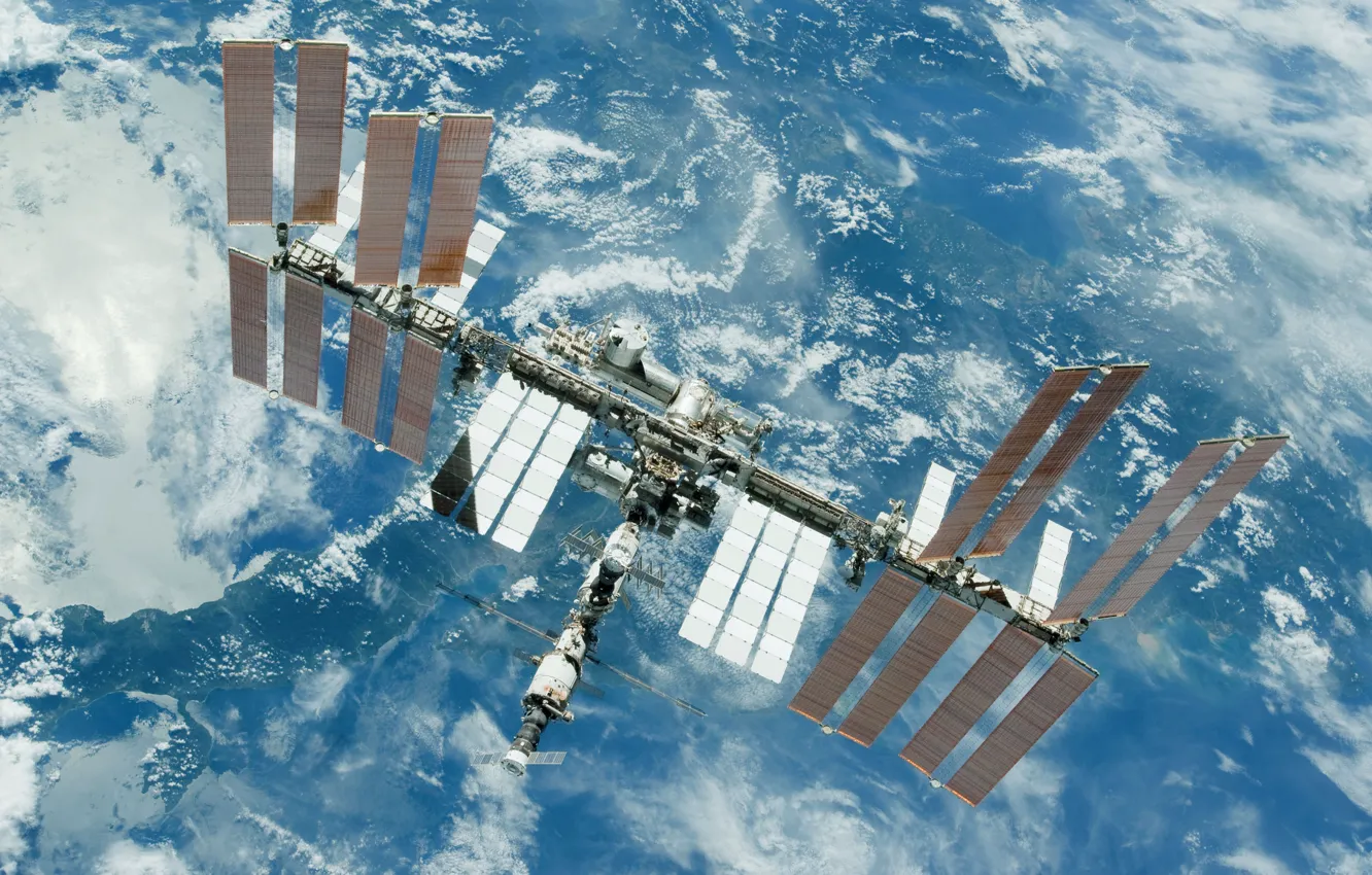Photo wallpaper space, satellite, ISS