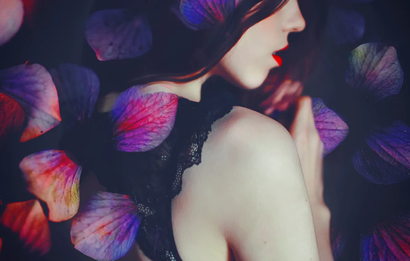 Photo wallpaper makeup, petals, lips, Selfportrait, Anaïs Popy, Experimental