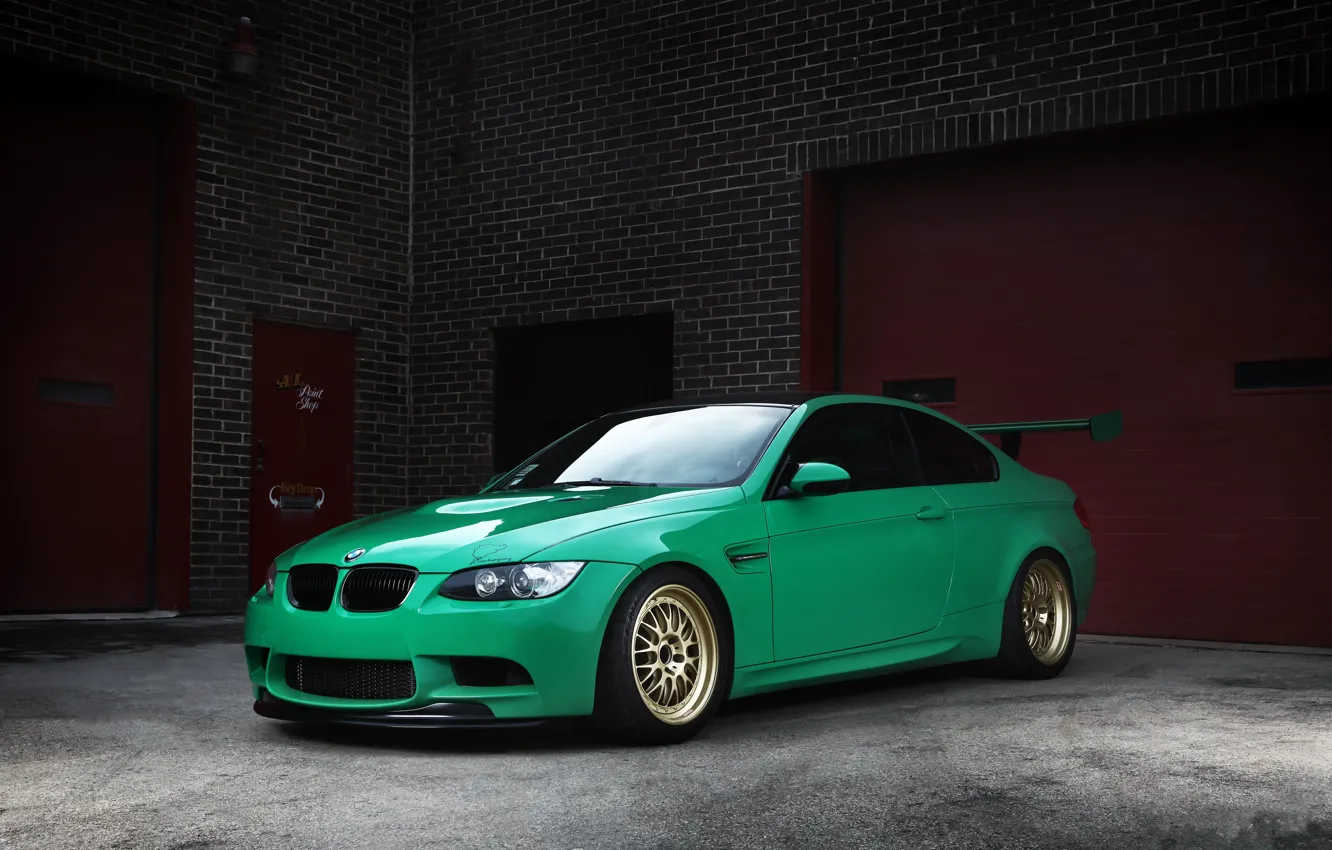 Photo wallpaper green, bmw, BMW, gate, green, wheels, e92, wing