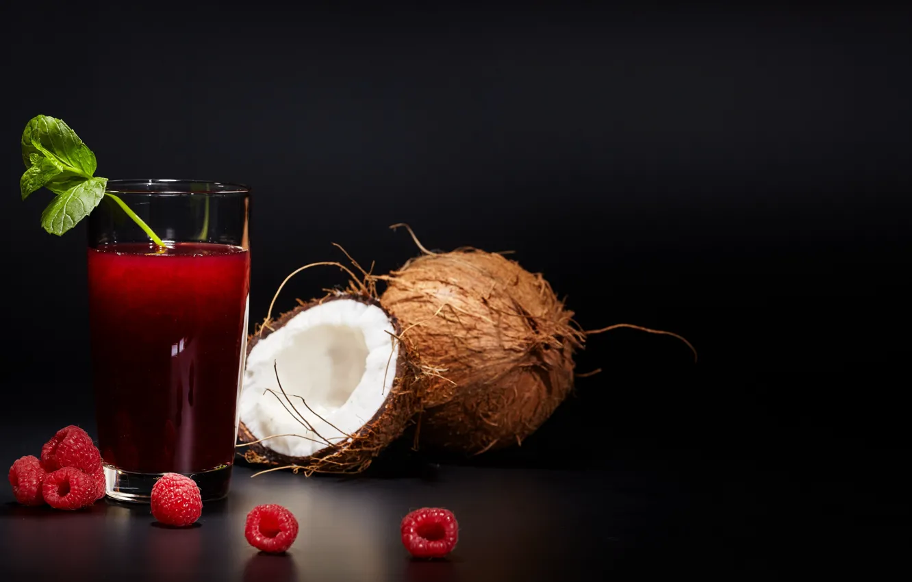 Photo wallpaper raspberry, coconut, mint, raspberry juice