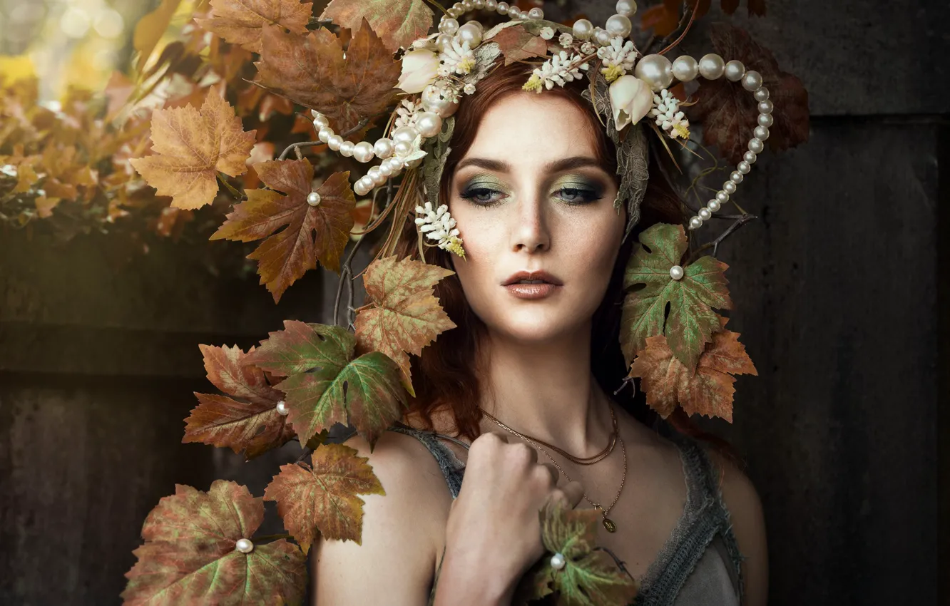 Photo wallpaper look, leaves, girl, decoration, face, portrait, pearl, beads
