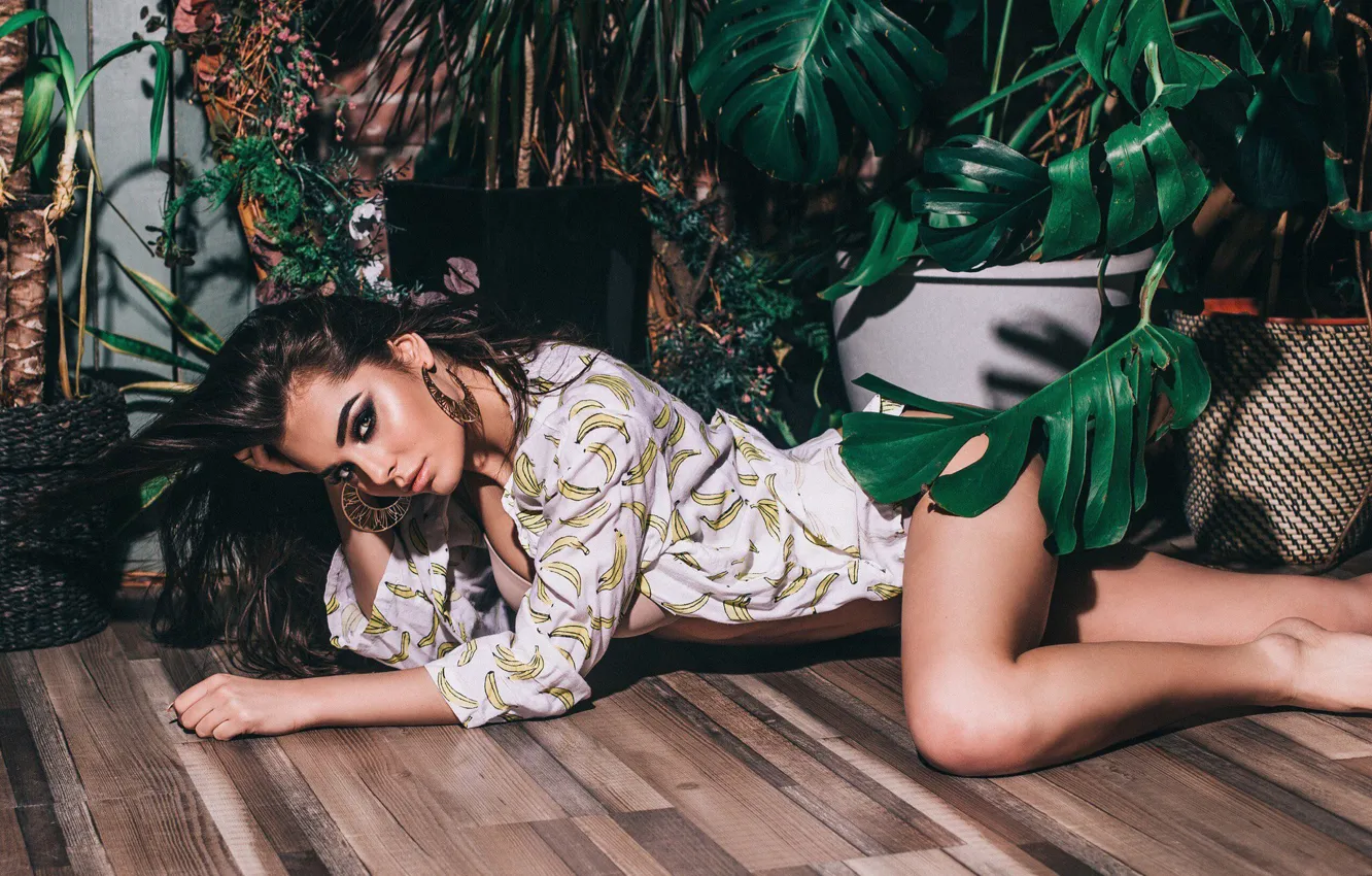 Photo wallpaper look, girl, pose, palm trees, feet, photographer Anastasia Lyman, Anastasia Leonova