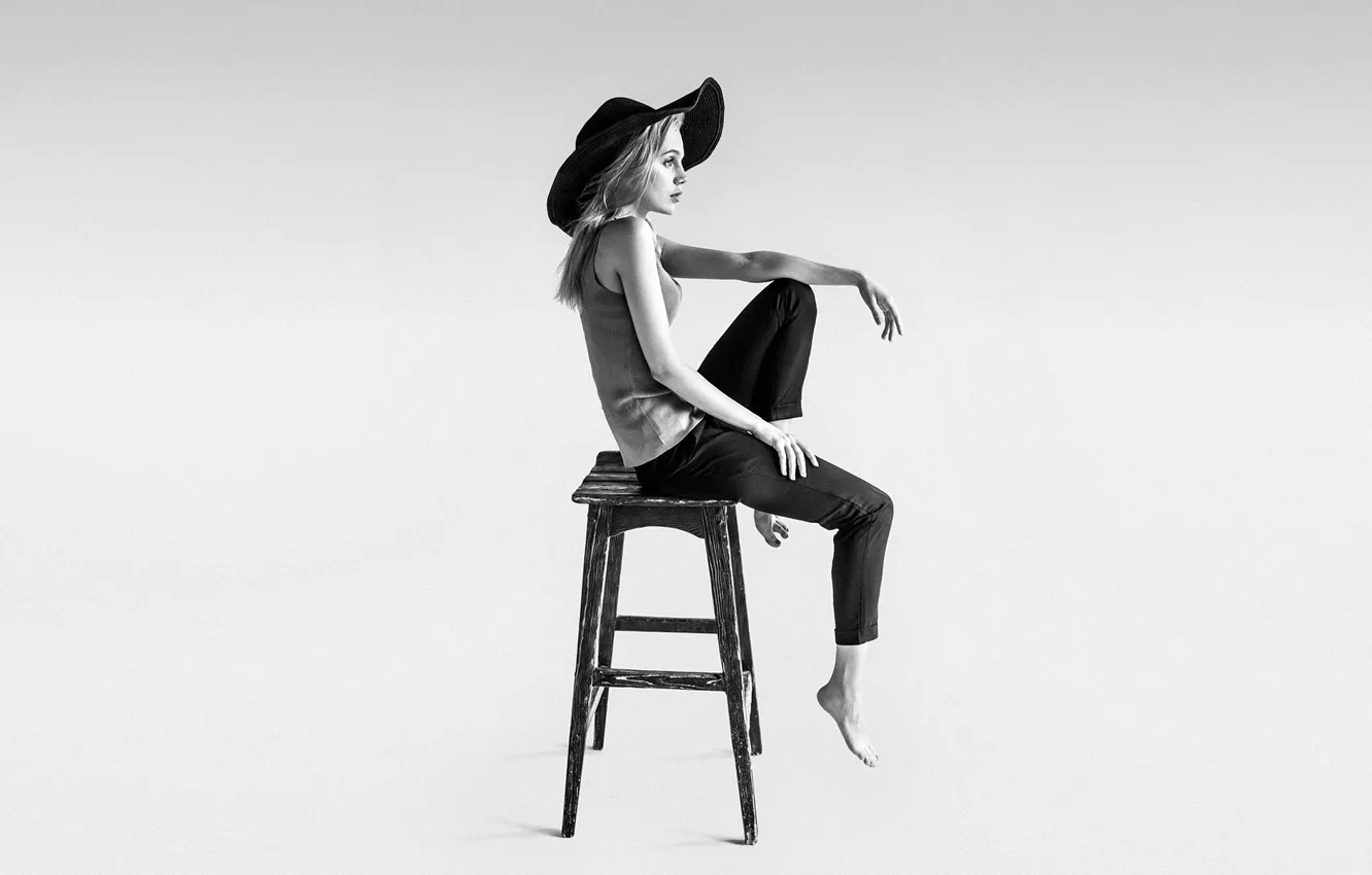 Photo wallpaper pose, background, model, portrait, hat, makeup, Mike, figure