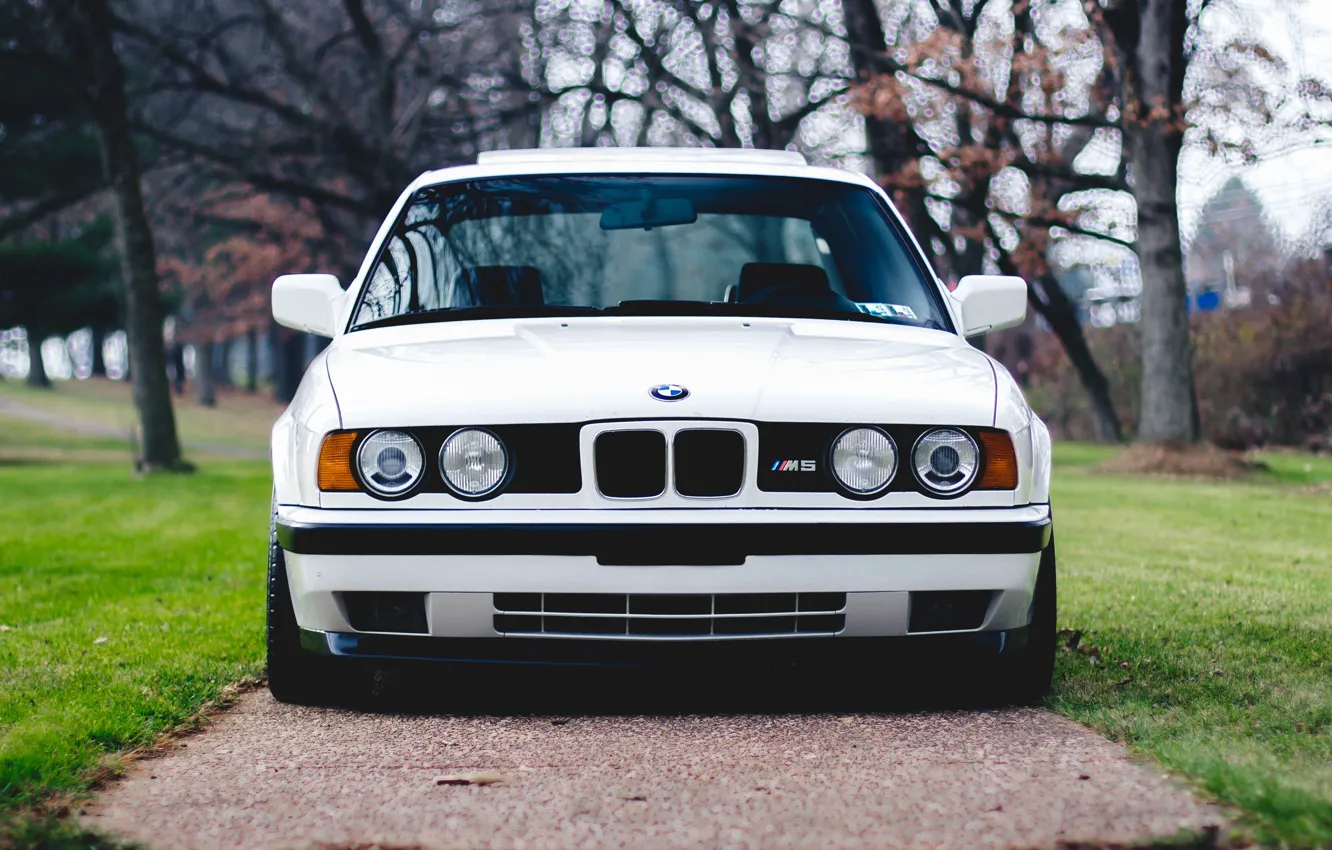 Photo wallpaper BMW, White, E34