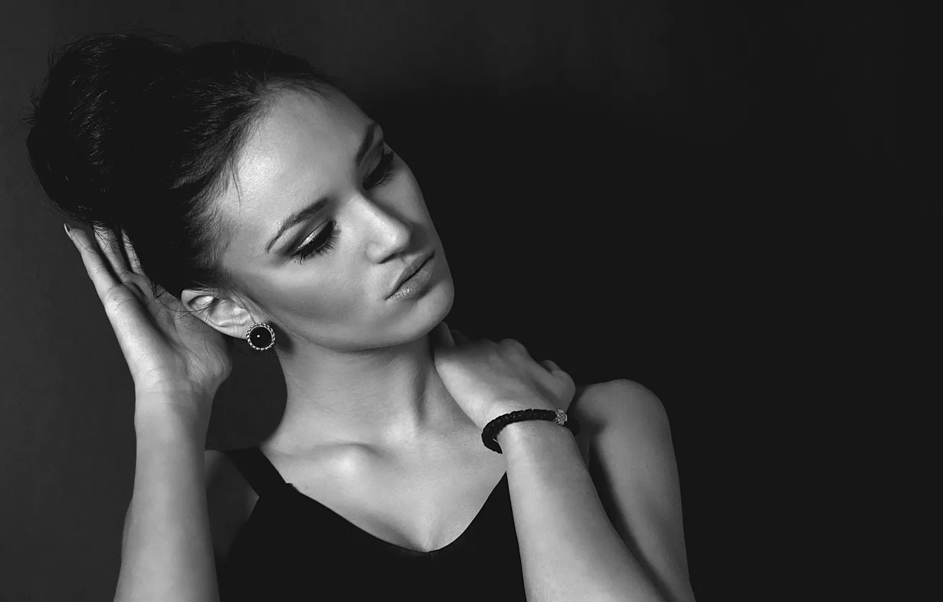 Photo wallpaper girl, portrait, black and white