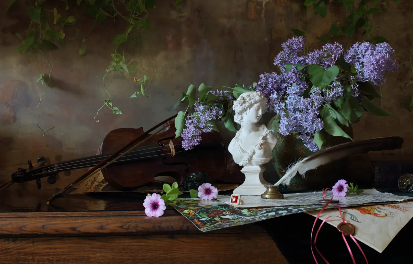 Photo wallpaper pen, violin, figurine, lilac, bust