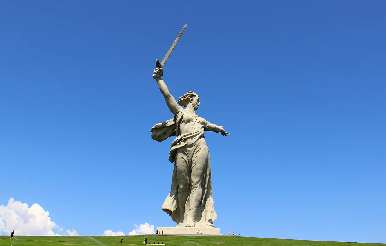 Photo wallpaper Sculpture, Front, Memory, Volgograd, Volgograd, Mamaev Kurgan, Mamayev Kurgan, The Motherland calls