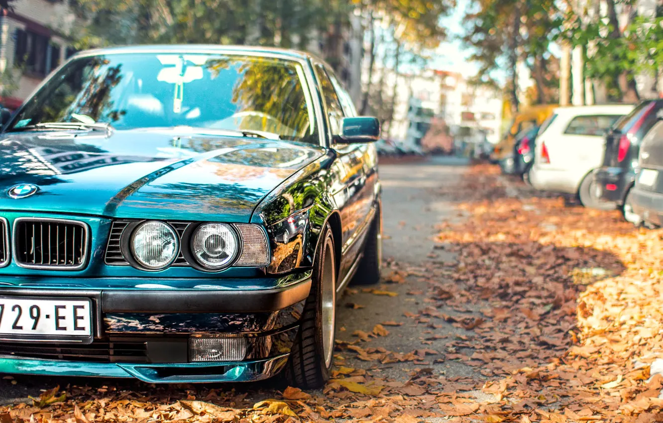 Photo wallpaper autumn, leaves, BMW, tuning, E34, 525