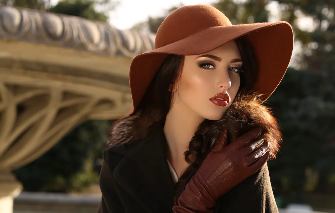 Photo wallpaper girl, face, background, color, hat, leather, black, beauty