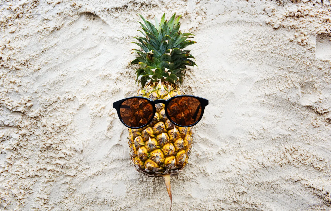 Photo wallpaper sand, beach, summer, stay, glasses, summer, pineapple, beach