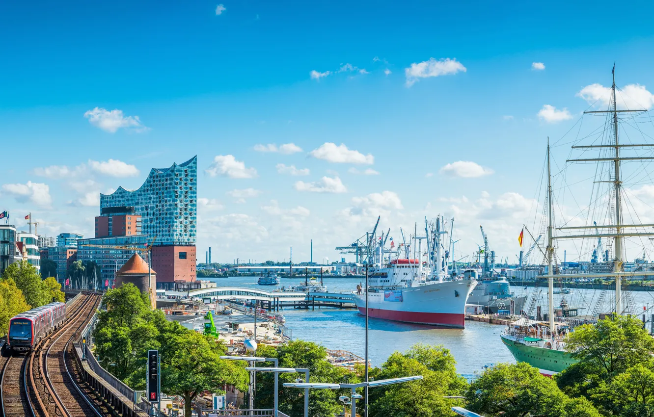 Photo wallpaper lake, ship, train, home, Germany, attraction, Hamburg, Germany