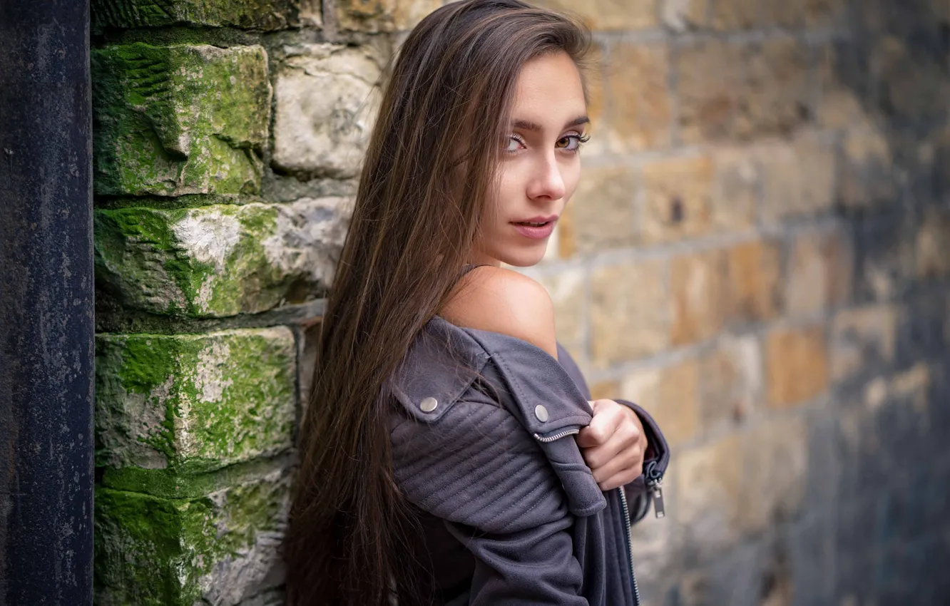 Photo wallpaper makeup, sponge, Cyril Max, Pavlína