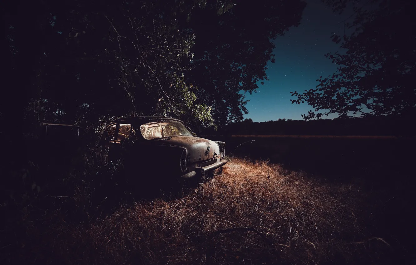 Photo wallpaper machine, night, scrap