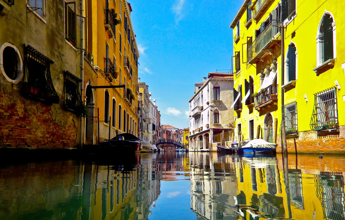 Photo wallpaper city, colors, windows, sky, Italy, bridge, water, beauty