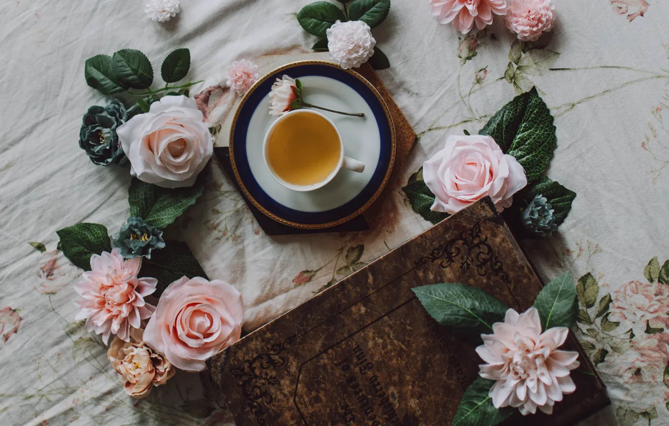 Photo wallpaper flowers, book, vintage, decor