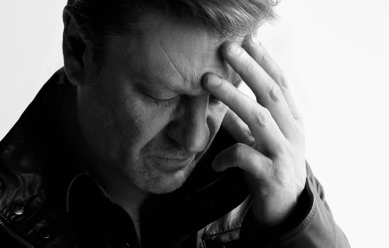 Photo wallpaper pose, black & white, jacket, actor, Sean Bean, Sean Bean, black and white.