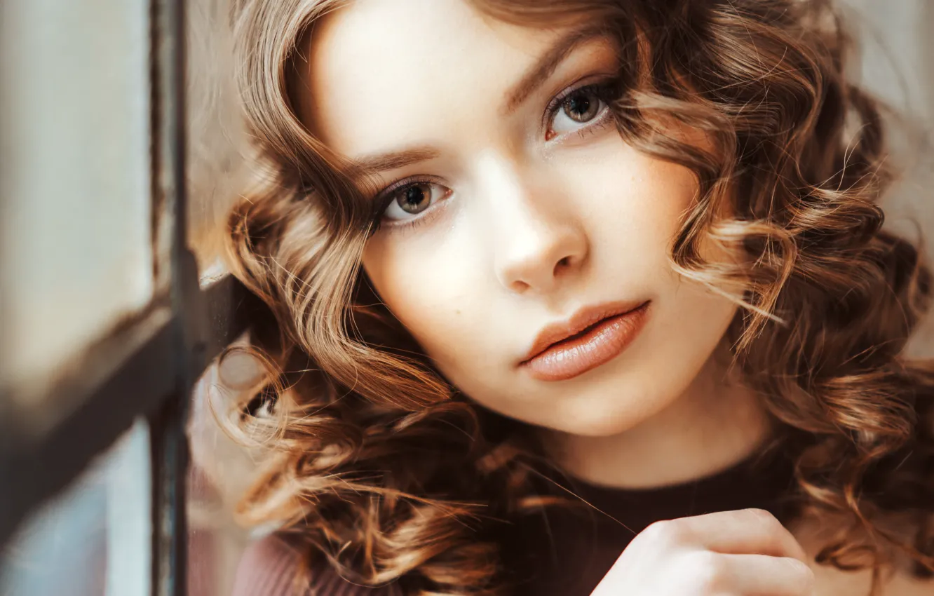 Photo wallpaper look, face, portrait, hands, makeup, hairstyle, brown hair, beauty