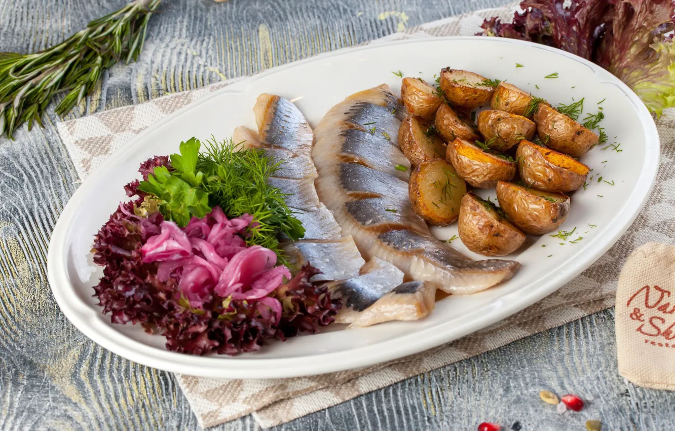 Photo wallpaper appetizer, potatoes, herring